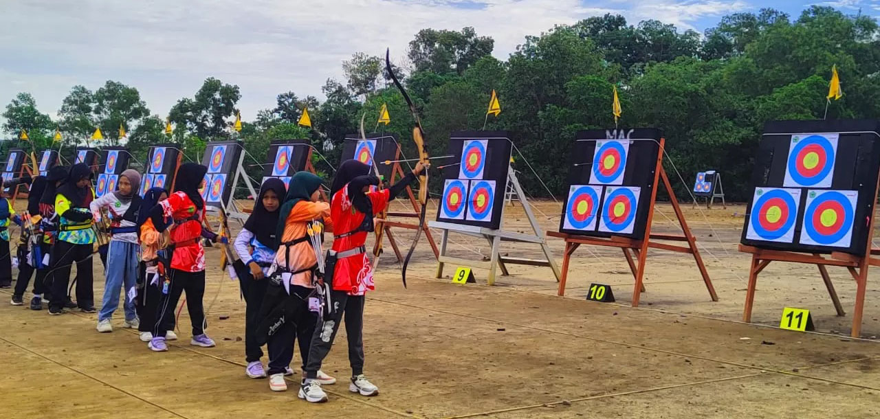 Kelas latihan panahan anak-anak di depok bojongsari